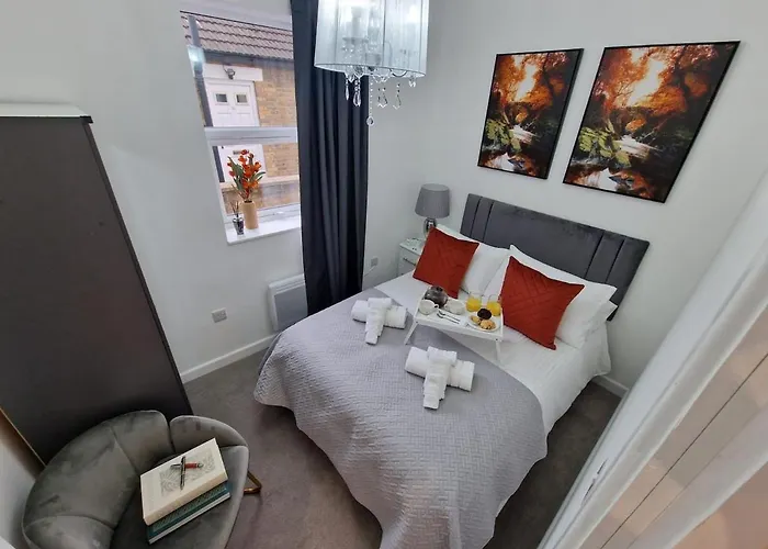 Peaceful 1- Bedroom Apartment